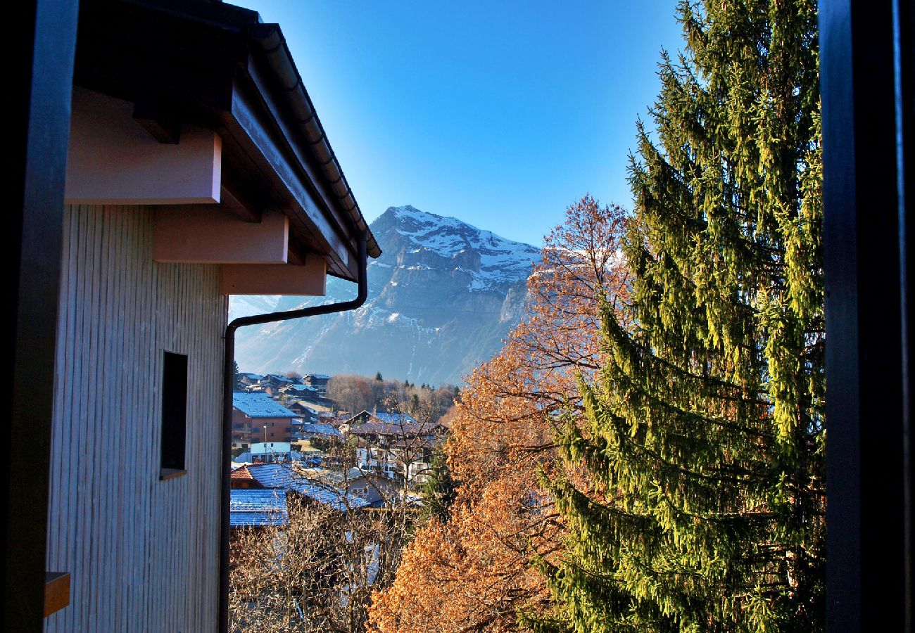 Studio à Les Carroz d'Arâches - Location studio de vacances pour 4 personnes aux Carroz d'Arâches, Grand Massif, centre village et proche piste - CAR258