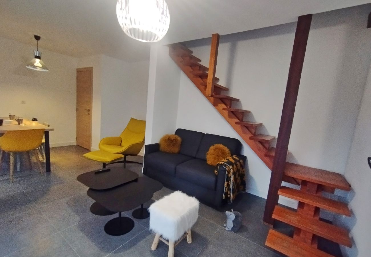 Appartement à Les Carroz d'Arâches - Appartement pour 6 personnes, proche du télécabine et des pistes (env. 200m) - CPS629