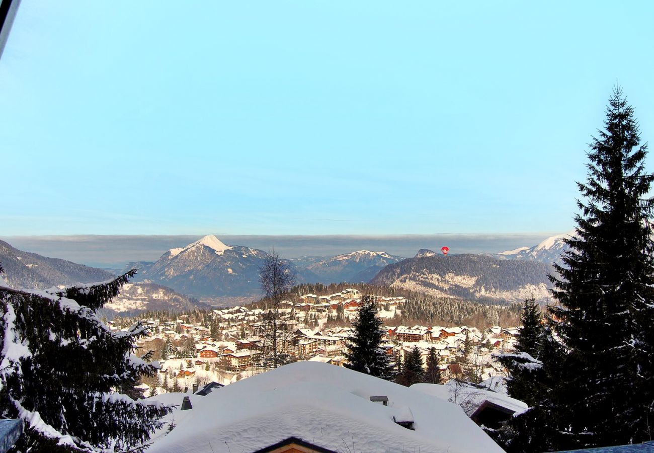 Appartement à Les Carroz d'Arâches - Proche pistes avec vue panoramique appartement  2 pièces plus mezzanine, pour 4 à 6 personnes - BLA633