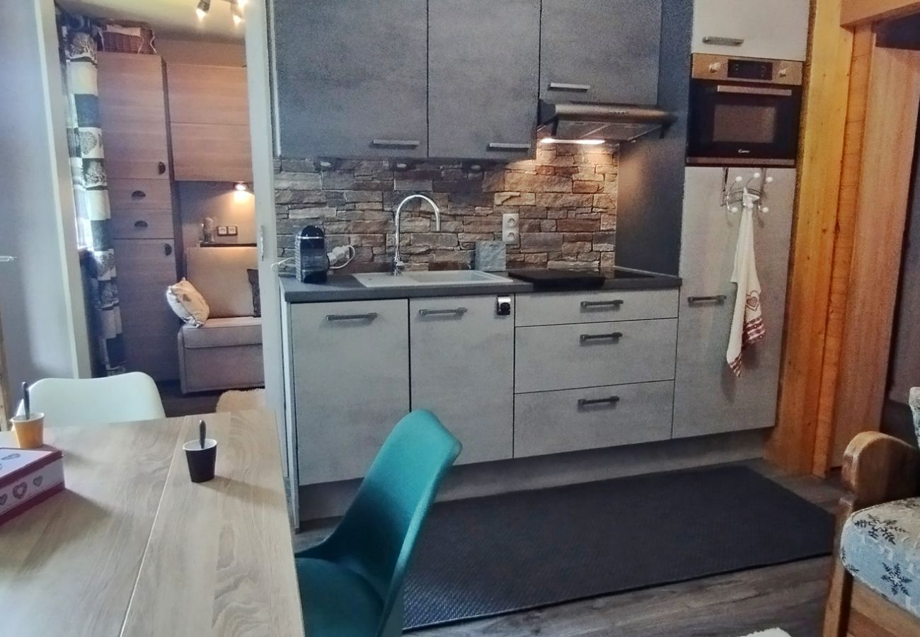 Appartement à Les Carroz d'Arâches - Appartement 4-6 personnes avec balcon - LIF635