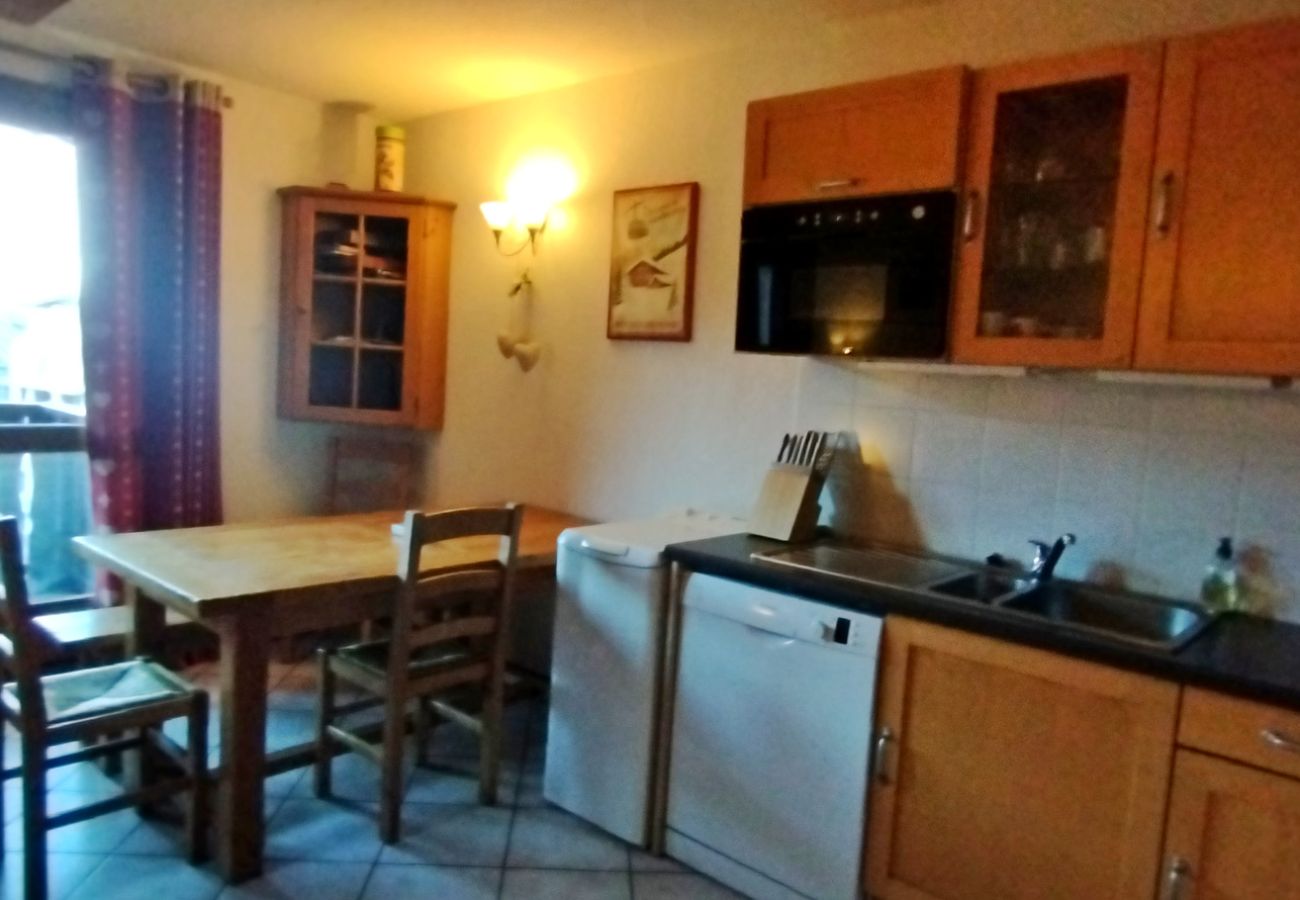 Appartement à Les Carroz d'Arâches - Les Carroz d'Arâches, Grand Massif, proche centre et patinoire, appartement pour 4/5 personnes-SAB639 