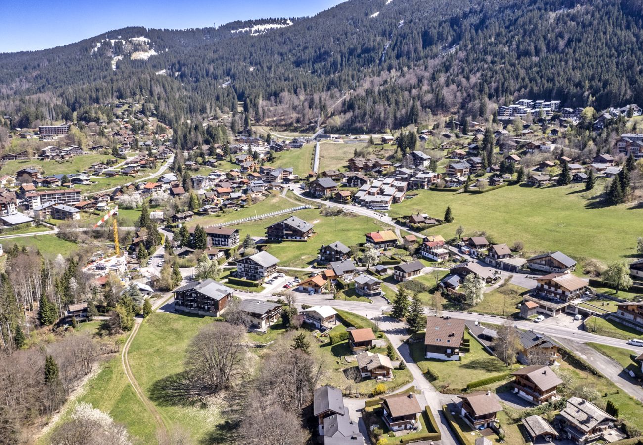 Appartement à Les Carroz d'Arâches - 3 pièces  pour 4 personnes, proche centre - LUA642