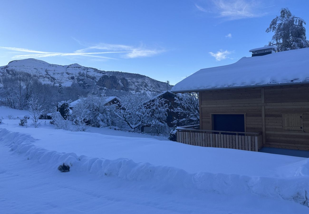 Appartement à Les Carroz d'Arâches - 3 pièces  pour 4 personnes, proche centre - LUA642